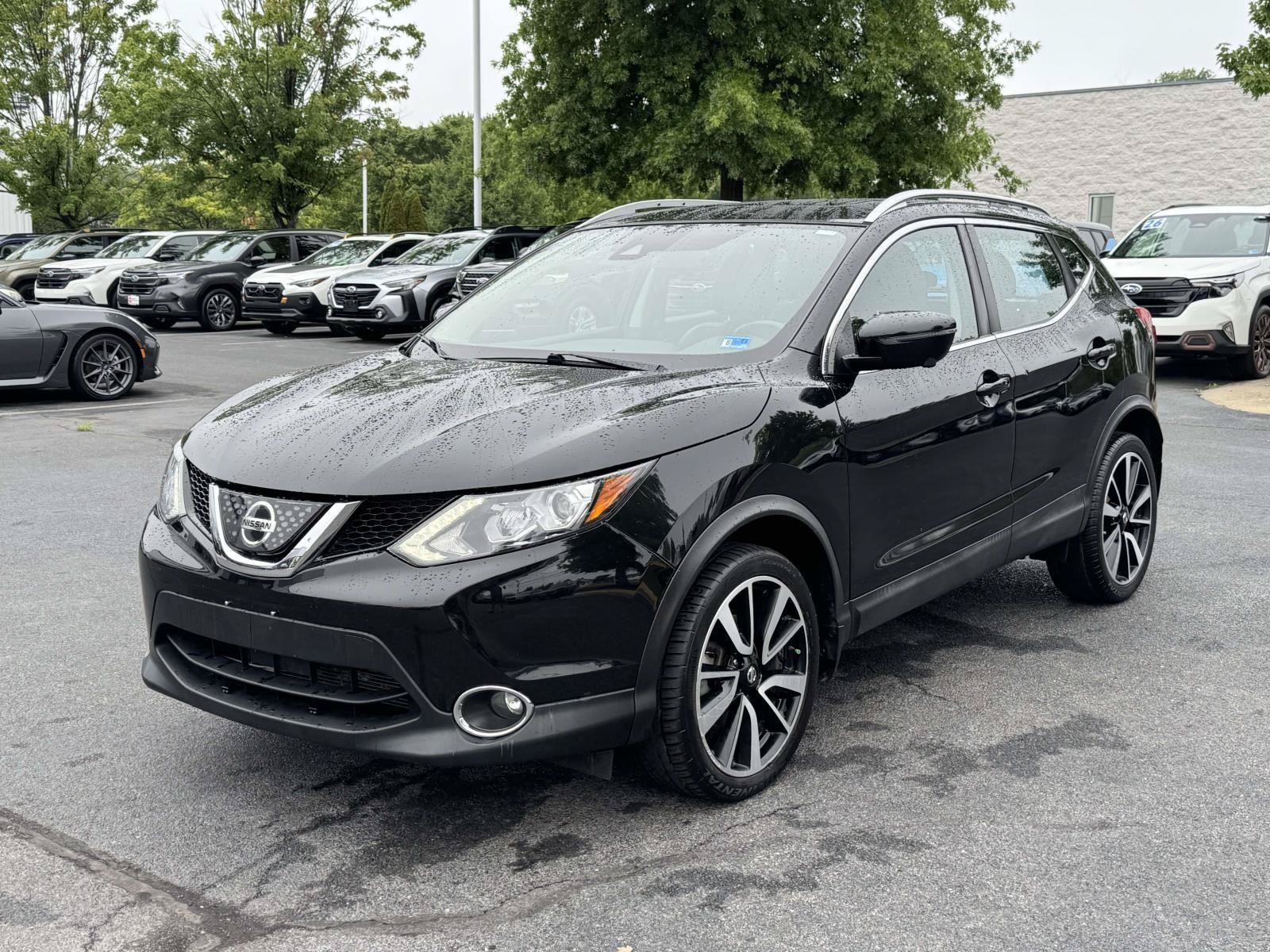 Used 2018 Nissan Rogue Sport SL w/ SL Premium Package AWD/4WD image 5