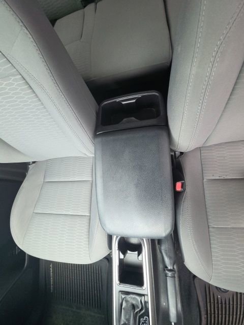 Used 2016 Toyota Tacoma SR5 w/ SR5 Appearance Package (SN) image 19