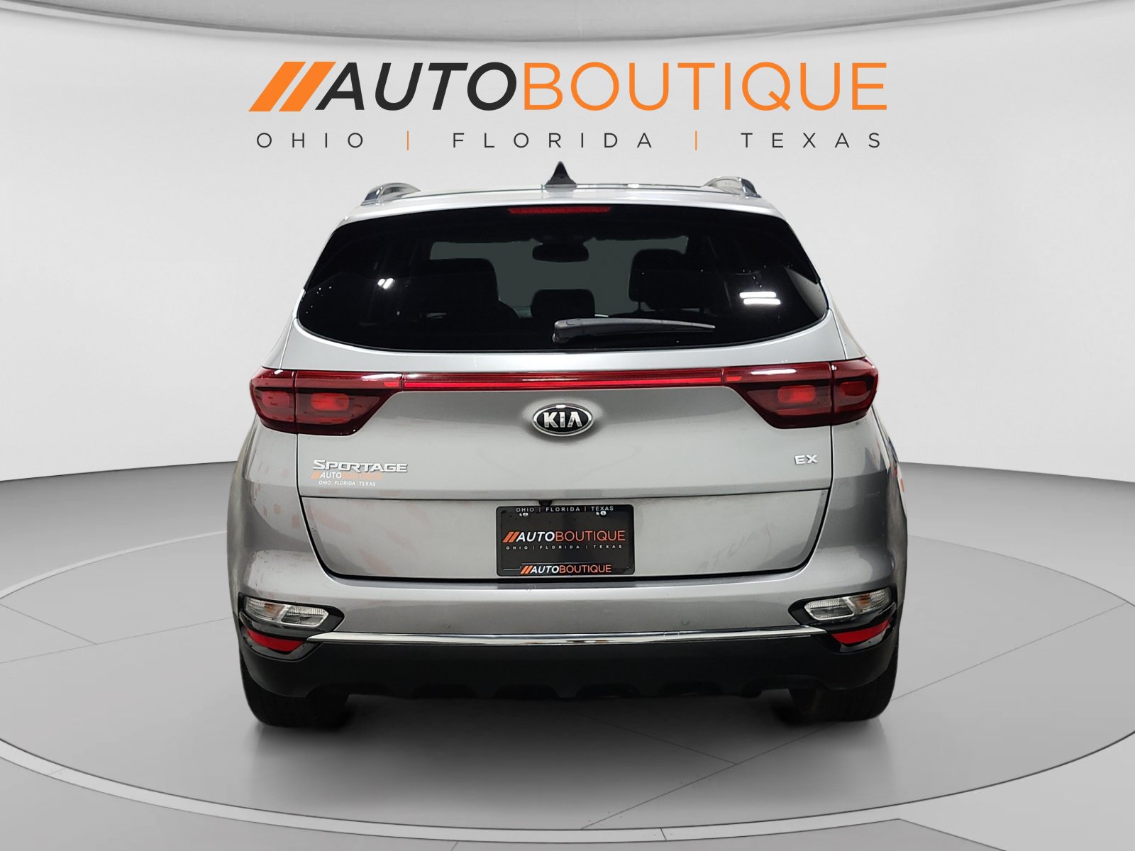Used 2020 Kia Sportage EX w/ Option Group 15 FWD image 4