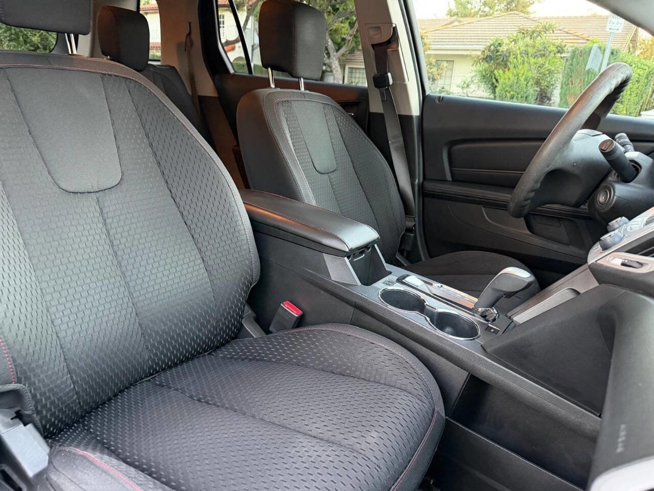 Used 2015 GMC Terrain SLE image 12