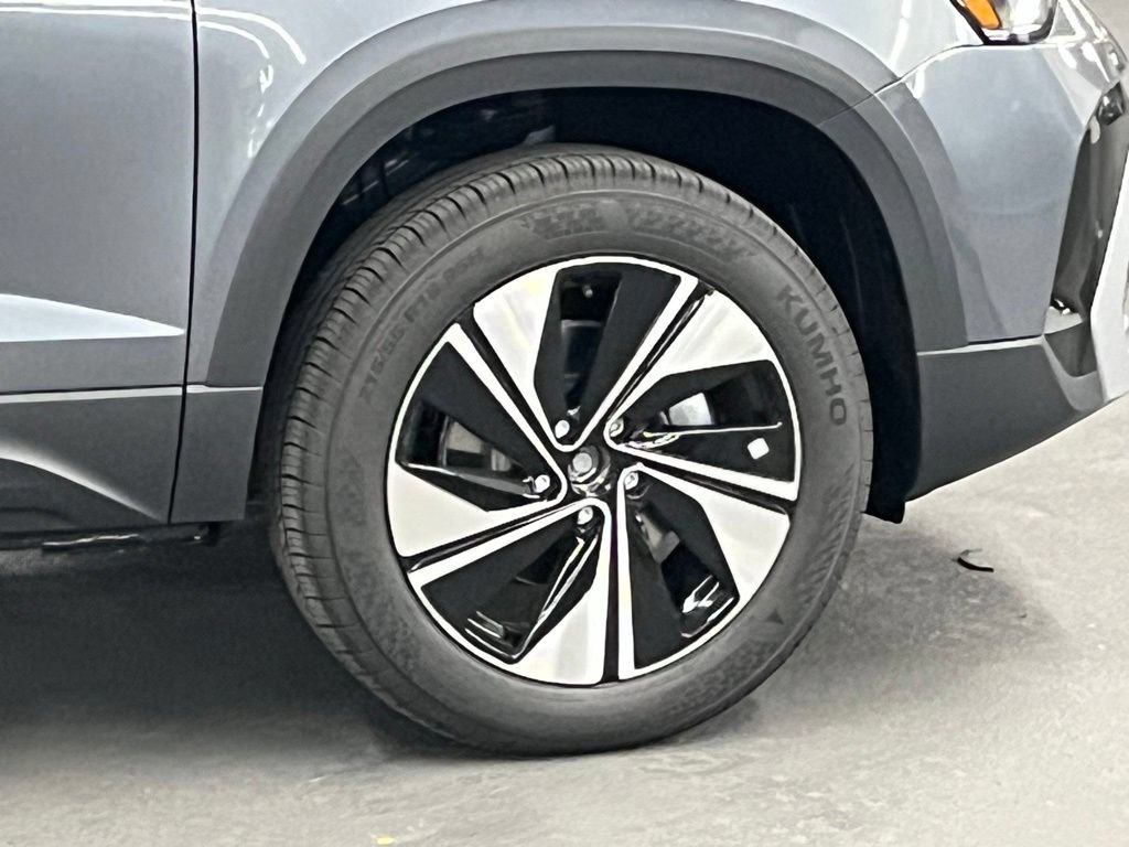 New 2026 Volkswagen Taos SE AWD/4WD image 38