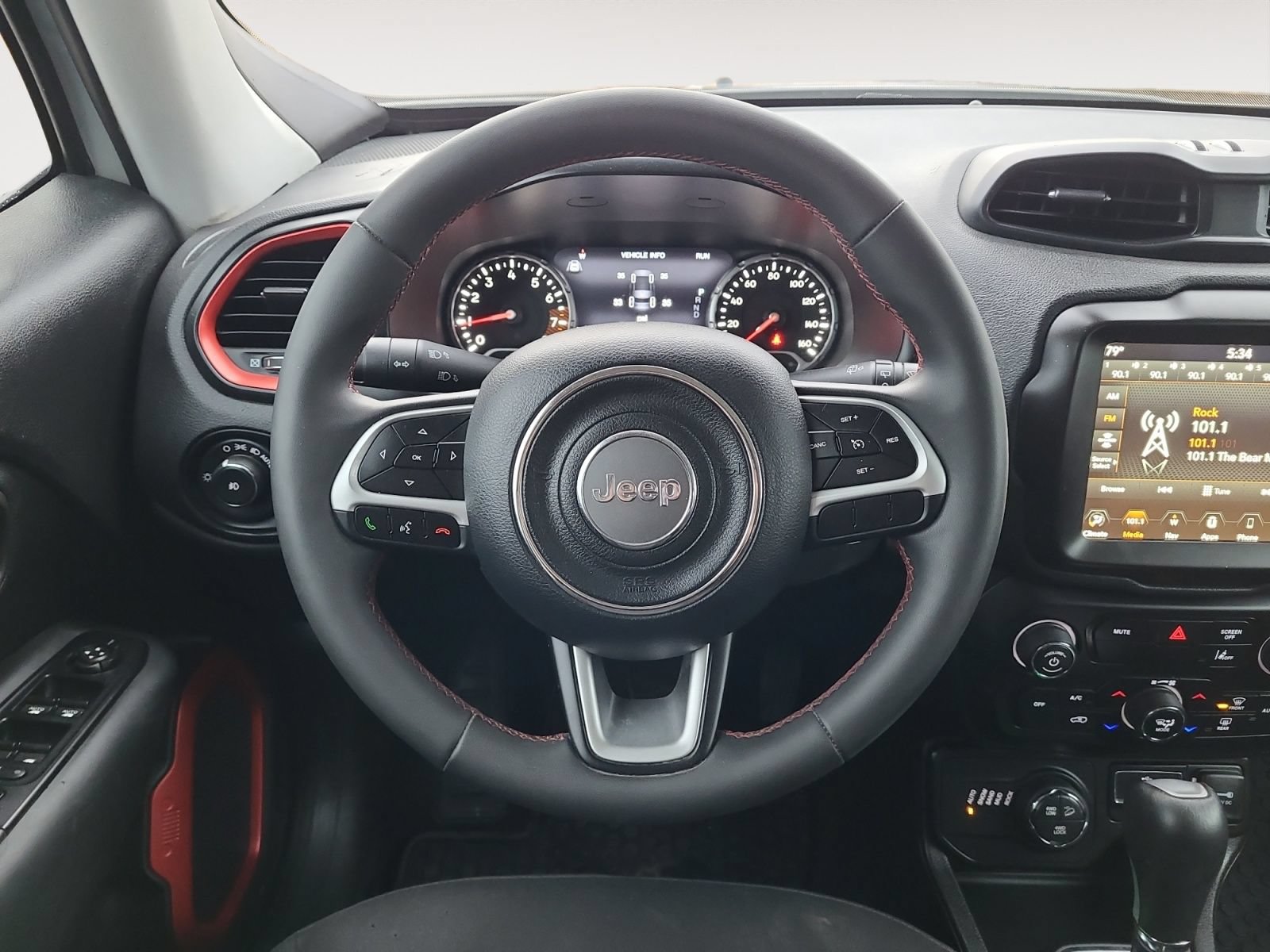 Used 2023 Jeep Renegade Trailhawk AWD/4WD image 12