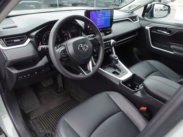 Certified 2023 Toyota RAV4 XLE Premium AWD/4WD image 15