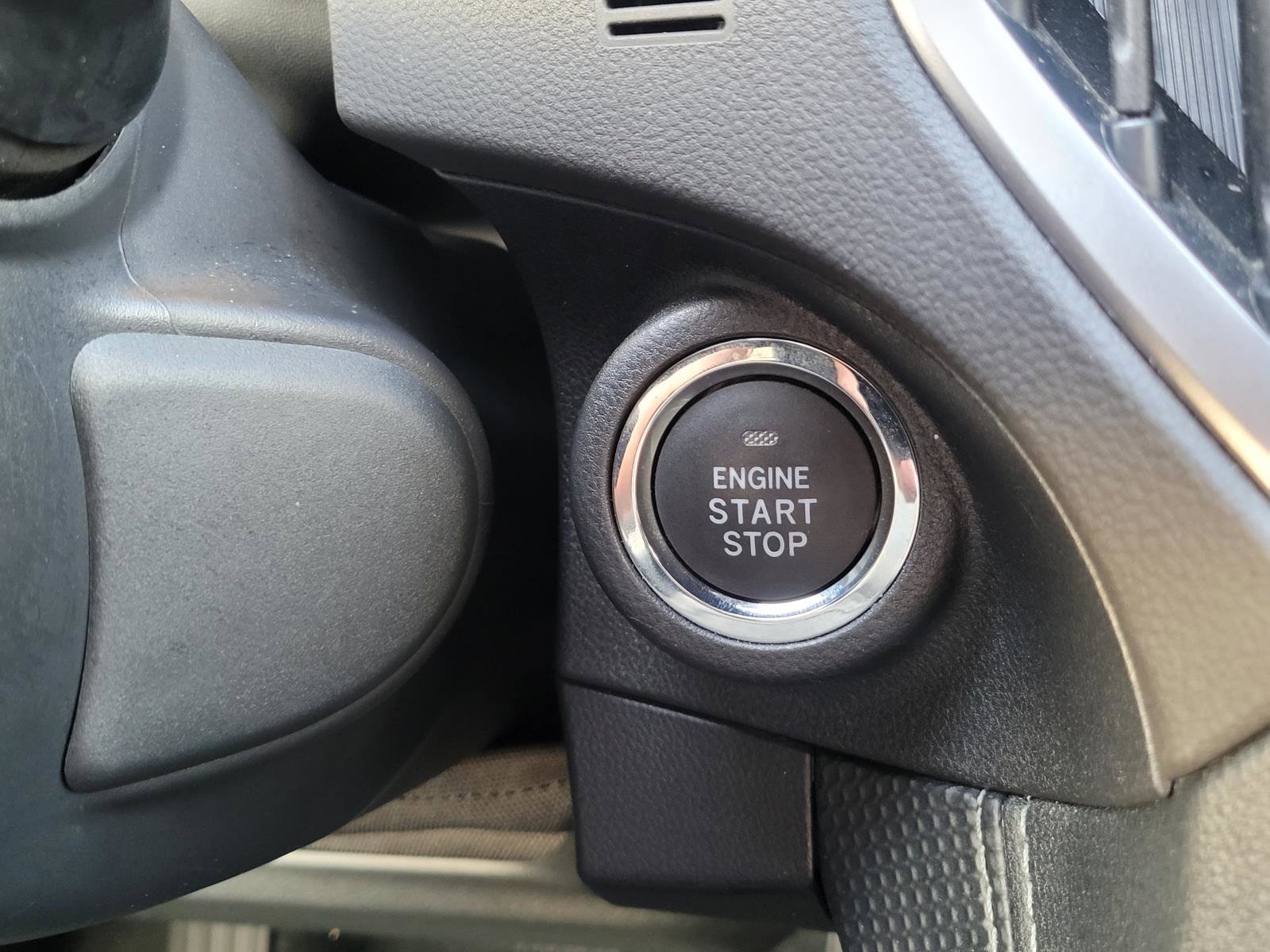Certified 2024 Subaru Forester Limited image 32