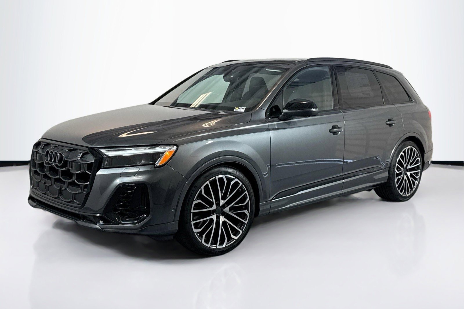 New 2026 Audi SQ7 Premium Plus