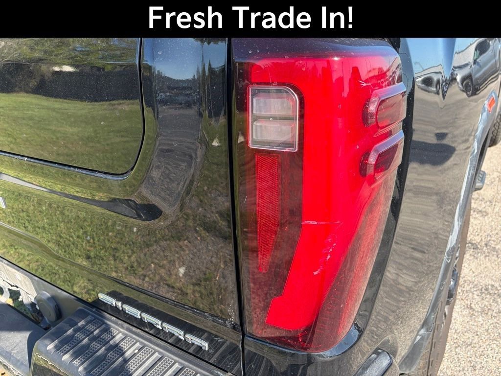 Used 2024 GMC Sierra 2500 Denali w/ Denali Reserve Package image 10