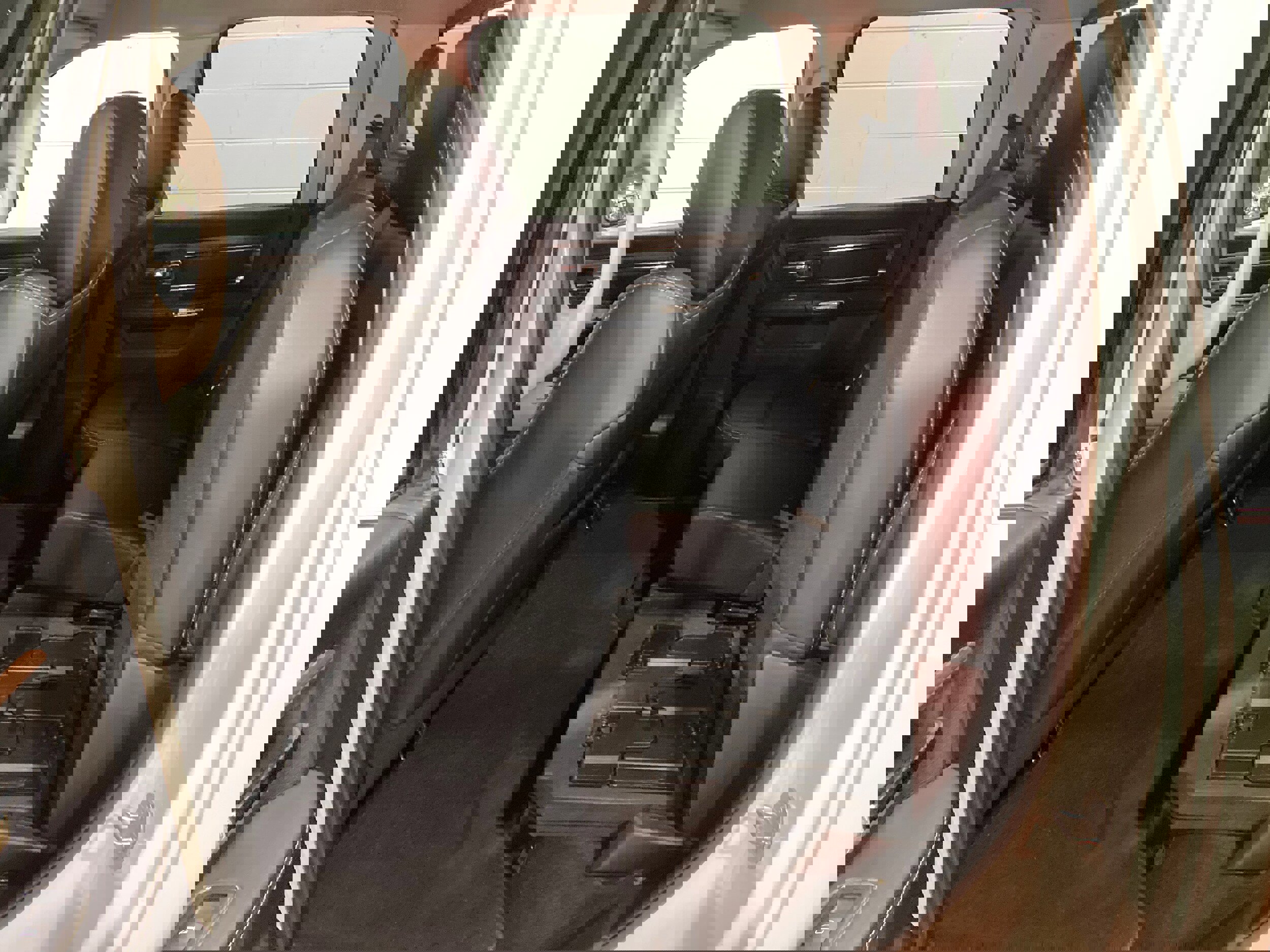 Used 2018 RAM 1500 Laramie w/ Convenience Group image 21