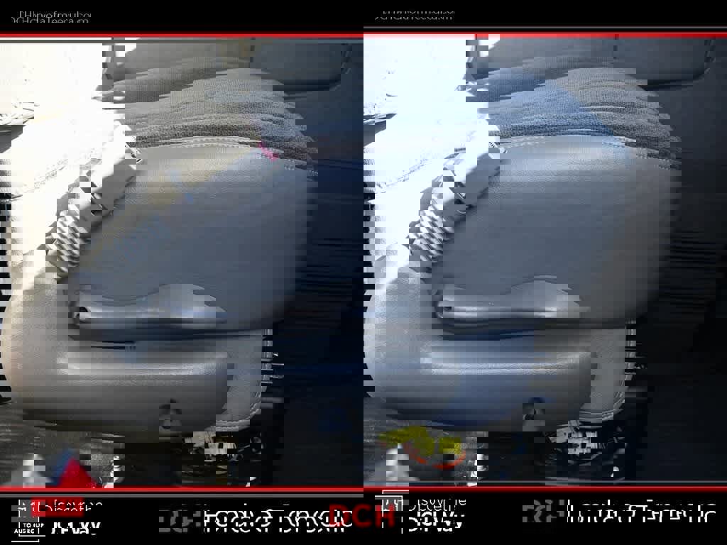 Used 2024 GMC Savana 2500 w/ Driver Convenience Package image 17