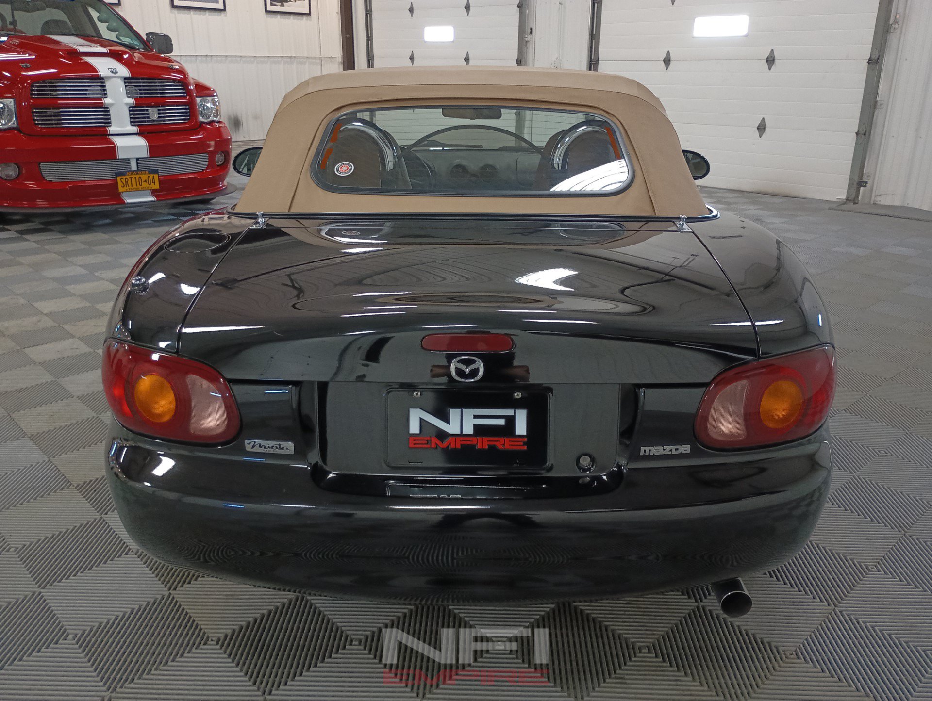 Used 1999 MAZDA MX-5 Miata RWD image 17