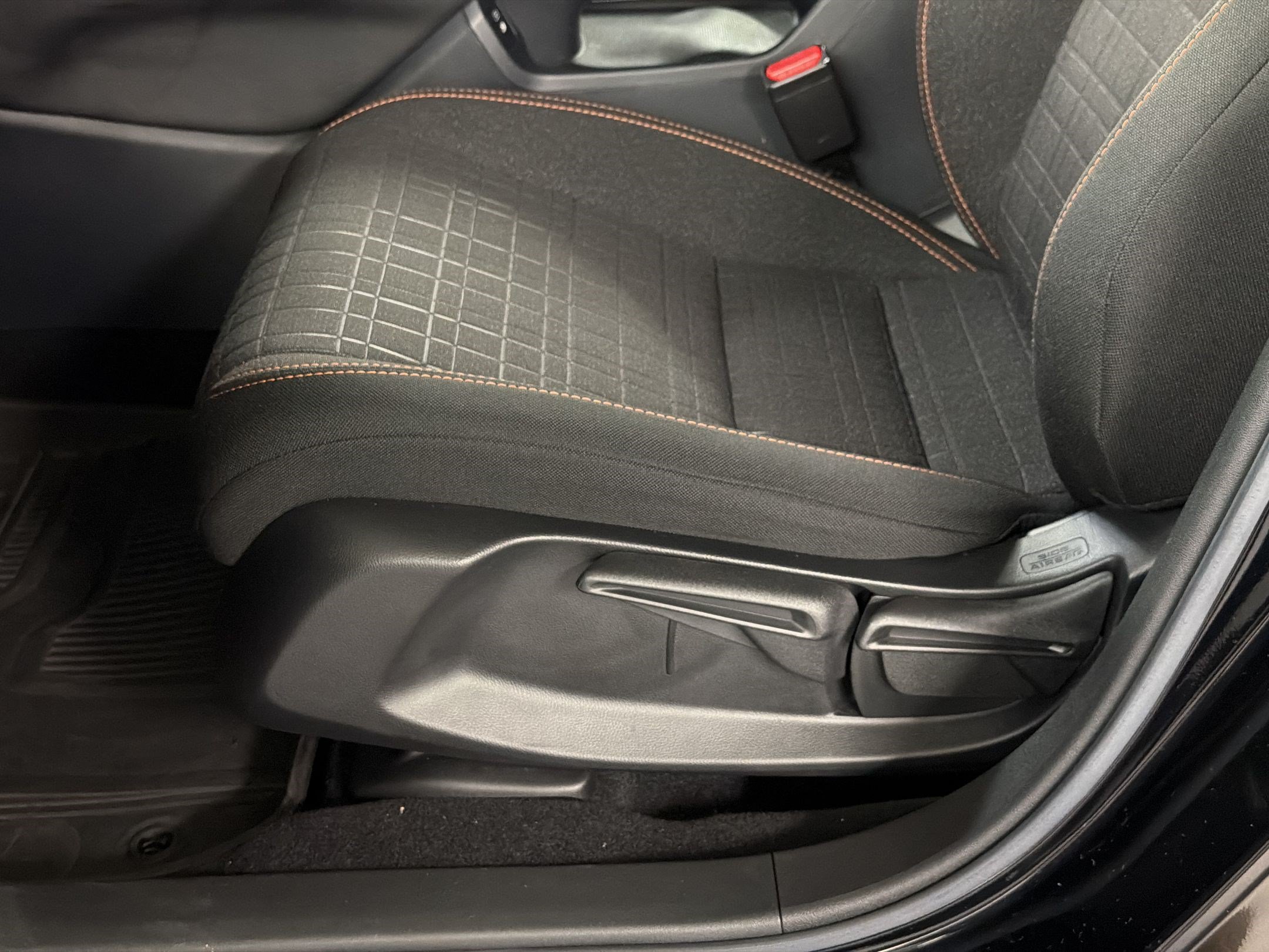 Certified 2024 Honda HR-V Sport image 15