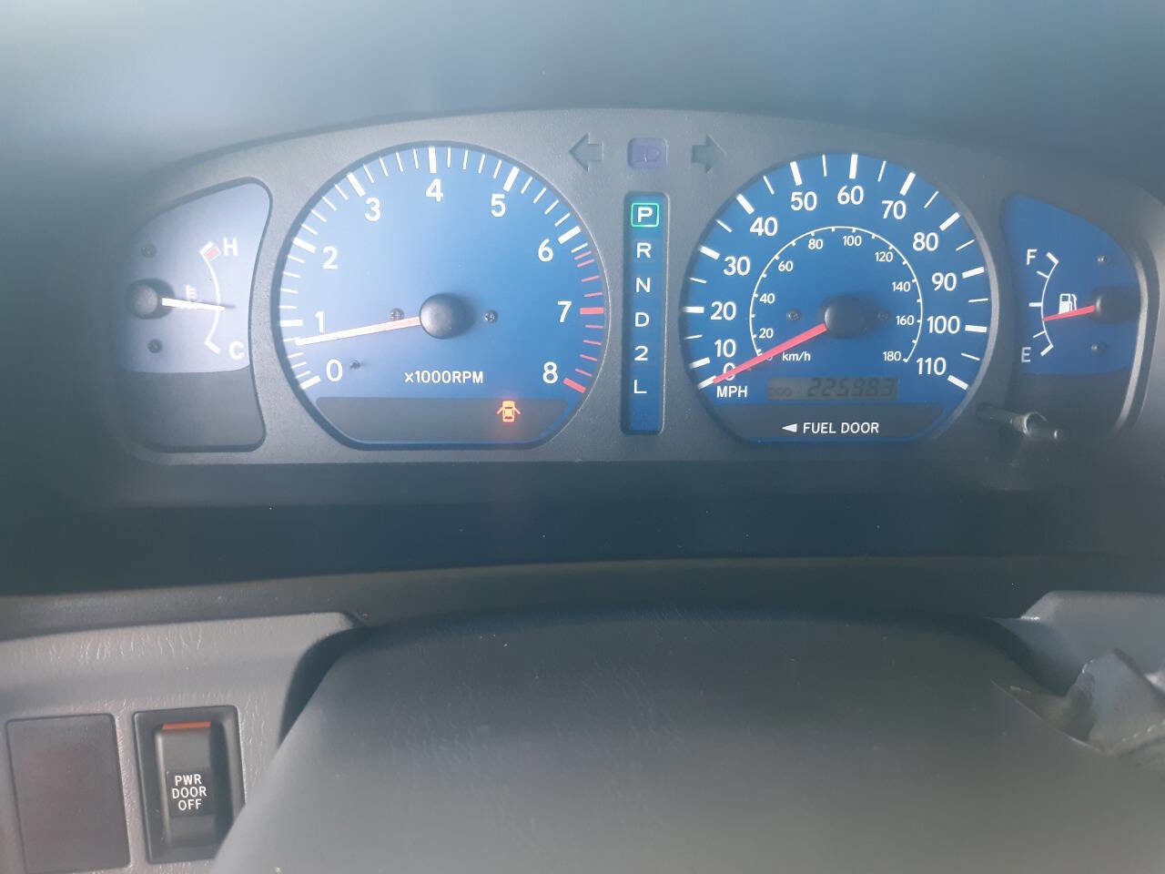 Used 2003 Toyota Sienna LE FWD image 24