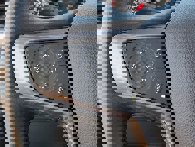 Used 2023 GMC Acadia AT4 w/ Technology Package image 22