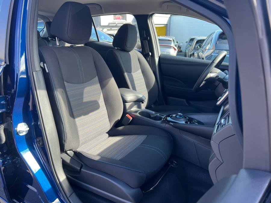 Used 2024 Nissan Leaf SV Plus image 30