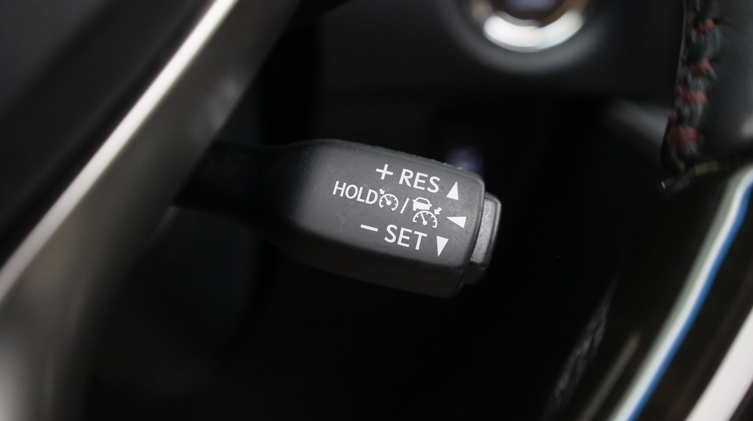 Used 2022 Lexus GX 460 Premium w/ Accessory Package AWD/4WD image 36
