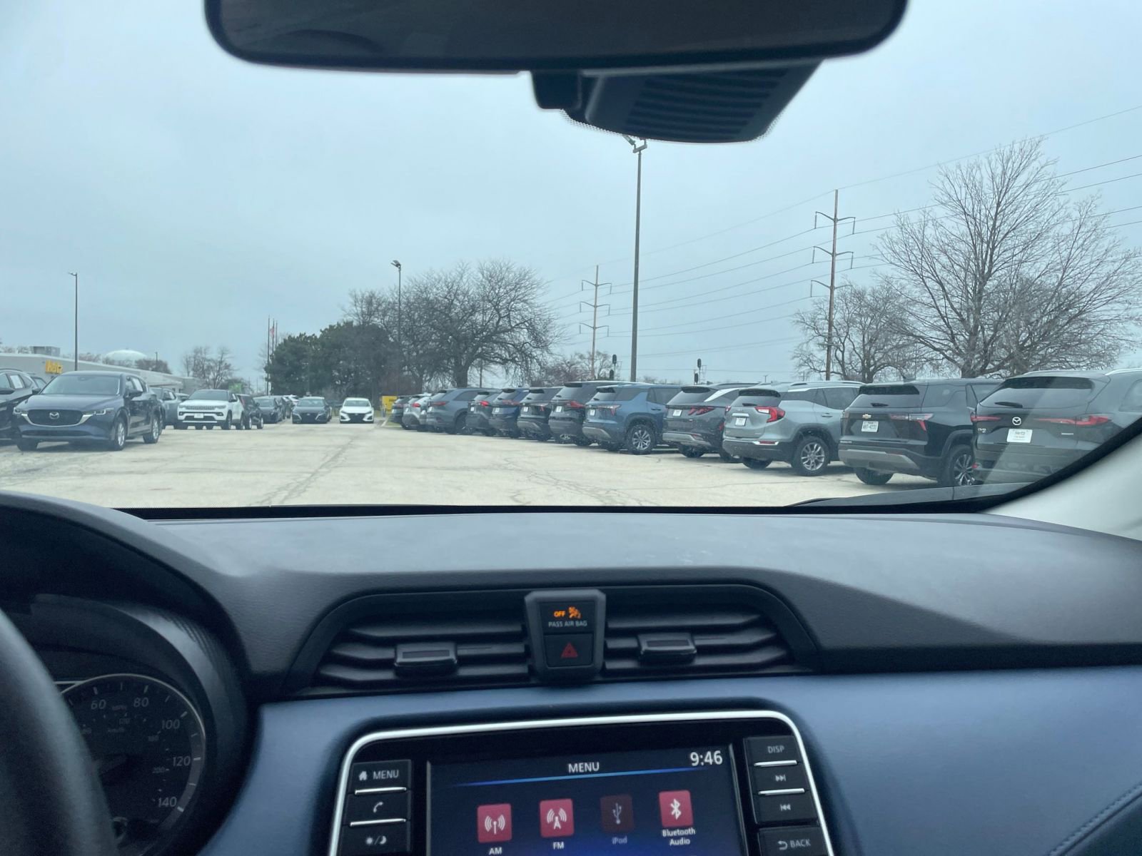 Used 2025 Nissan Versa SV image 17