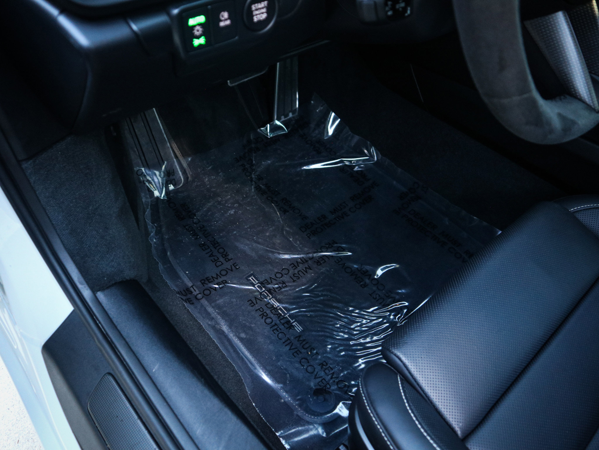 Used 2025 Porsche 911 Carrera 4 GTS image 18