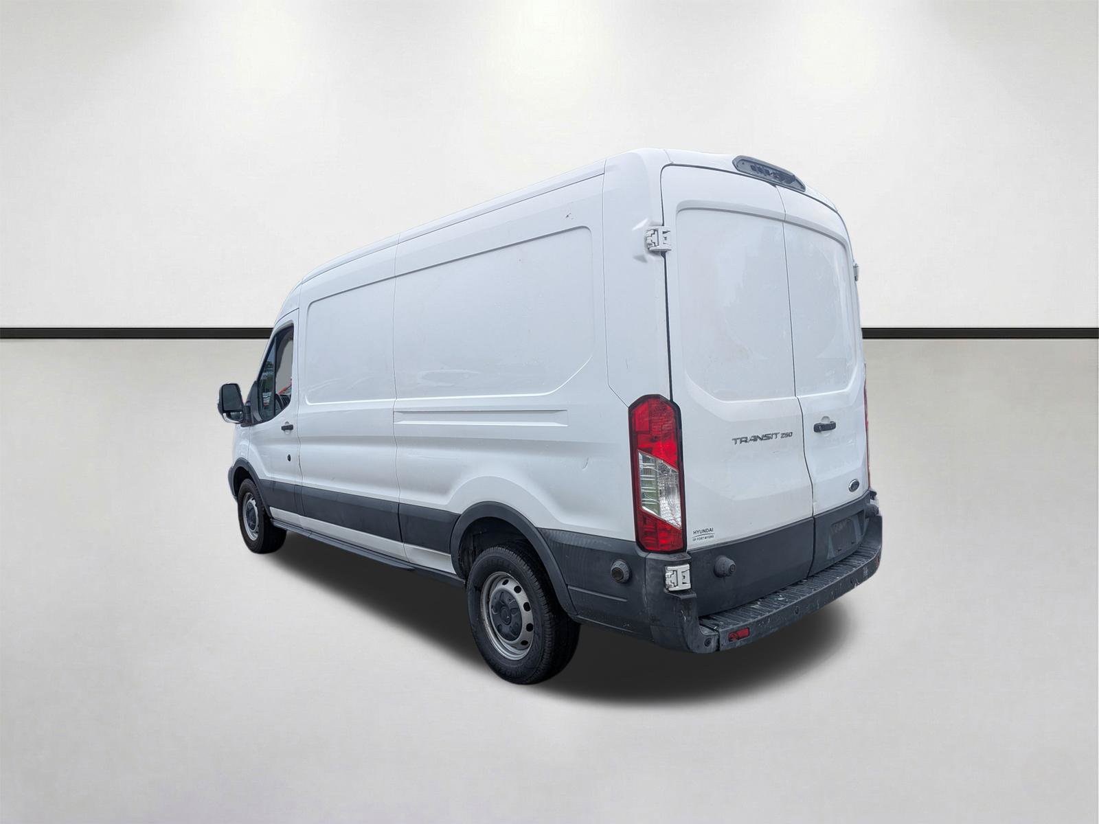 Used 2018 Ford Transit 250 148 Medium Roof RWD image 6