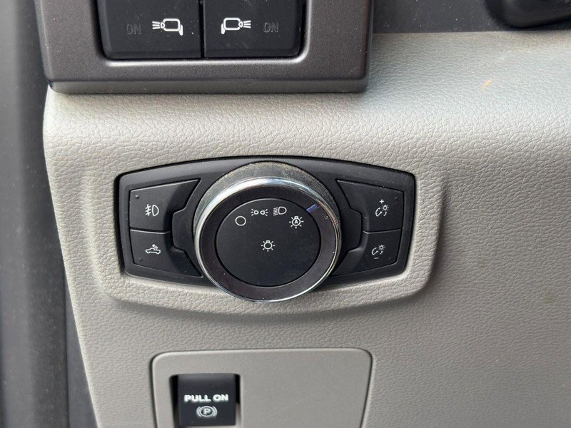 Used 2020 Ford F150 XLT w/ Max Trailer Tow Package image 16