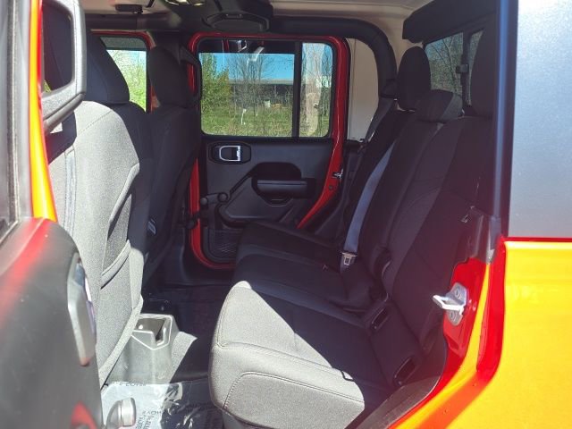 Used 2023 Jeep Gladiator Sport image 20