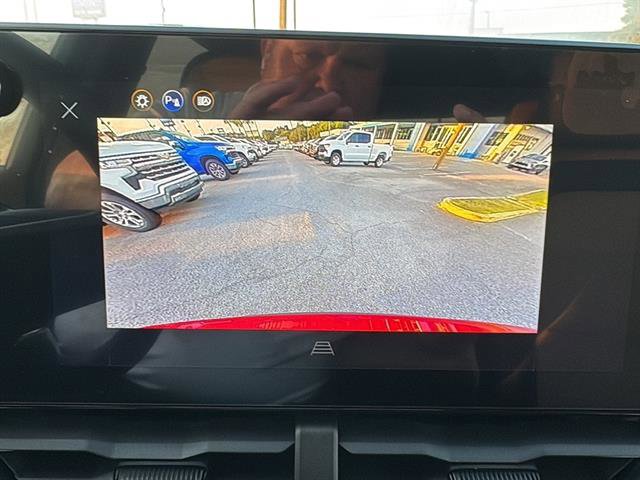 Used 2026 Chevrolet Equinox ACTIV image 23