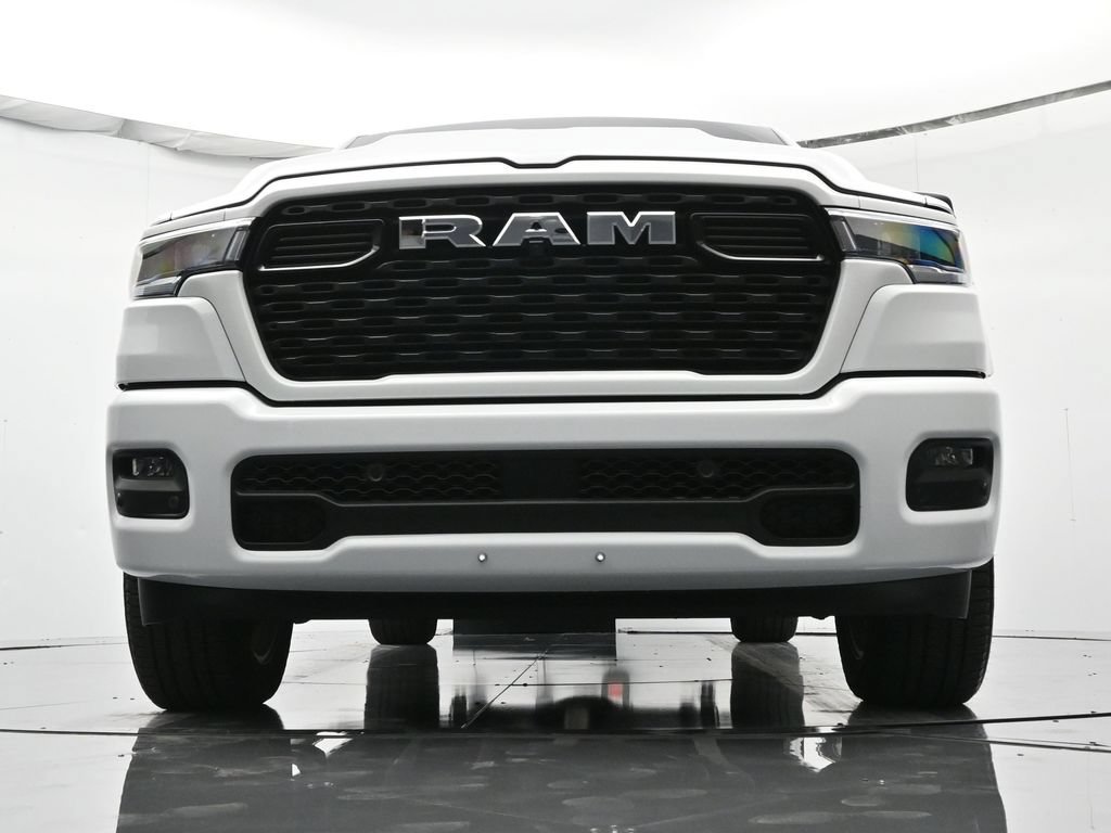 Used 2025 RAM 1500 Big Horn AWD/4WD image 43