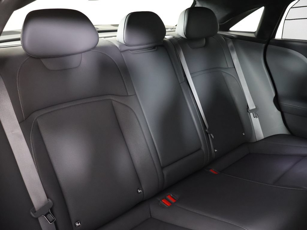 Used 2024 Lucid Air Touring AWD/4WD image 33