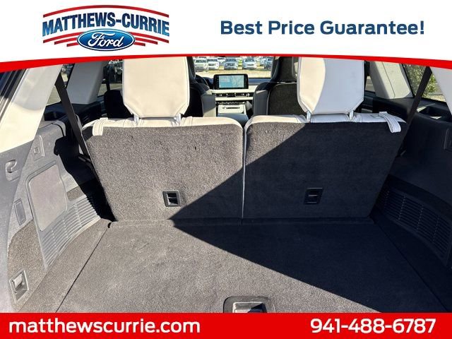 Used 2025 Lincoln Aviator Reserve w/ Equipment Group 201A image 14