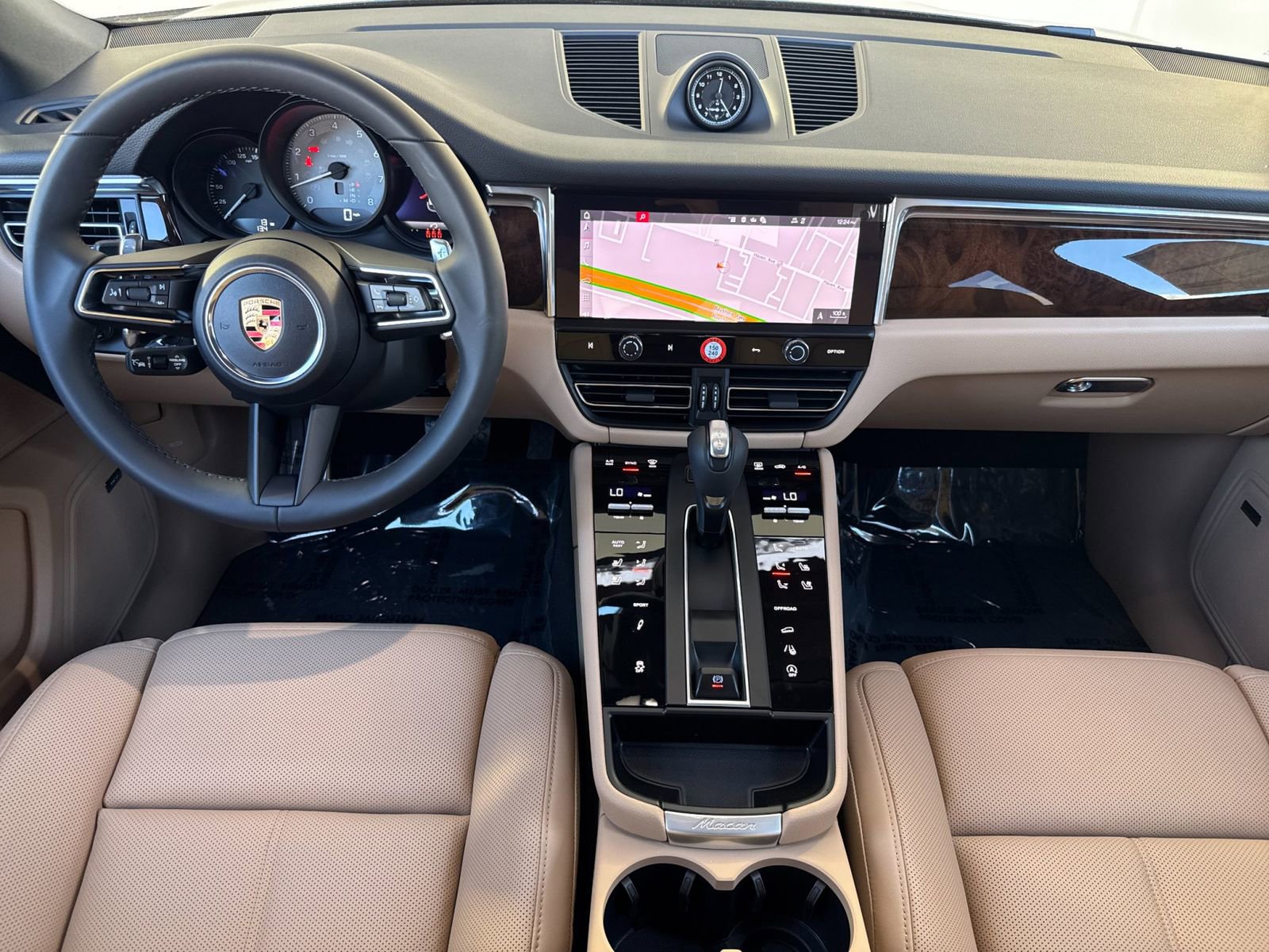 New 2026 Porsche Macan S AWD/4WD image 6