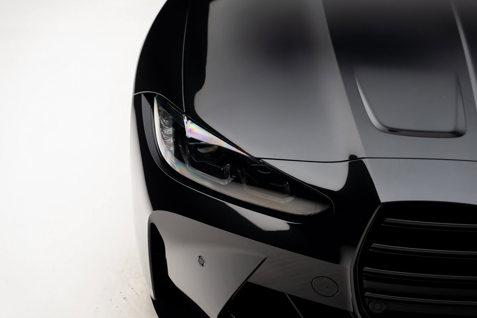 Used 2022 BMW M3 Competition w/ M Carbon Exterior Package image 10