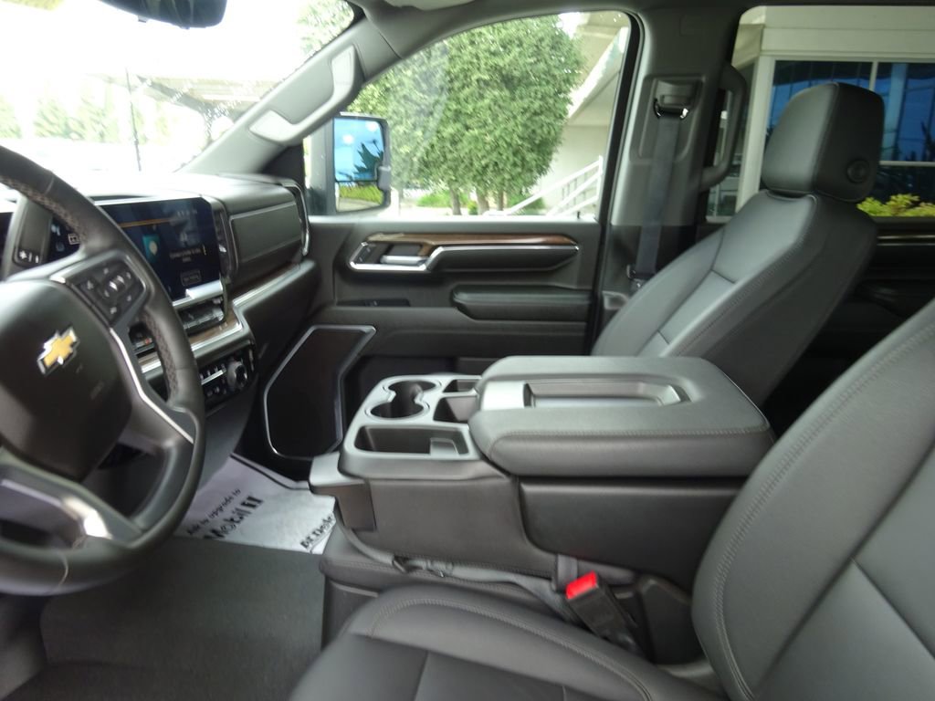 Certified 2024 Chevrolet Silverado 2500 LT w/ All Star Edition AWD/4WD image 18