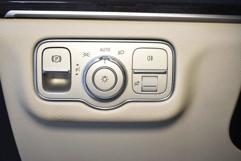 Used 2022 Mercedes-Benz GLE 350 4MATIC image 23