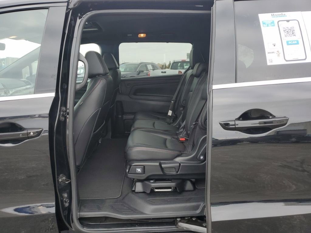 Certified 2025 Honda Odyssey Sport-L image 34