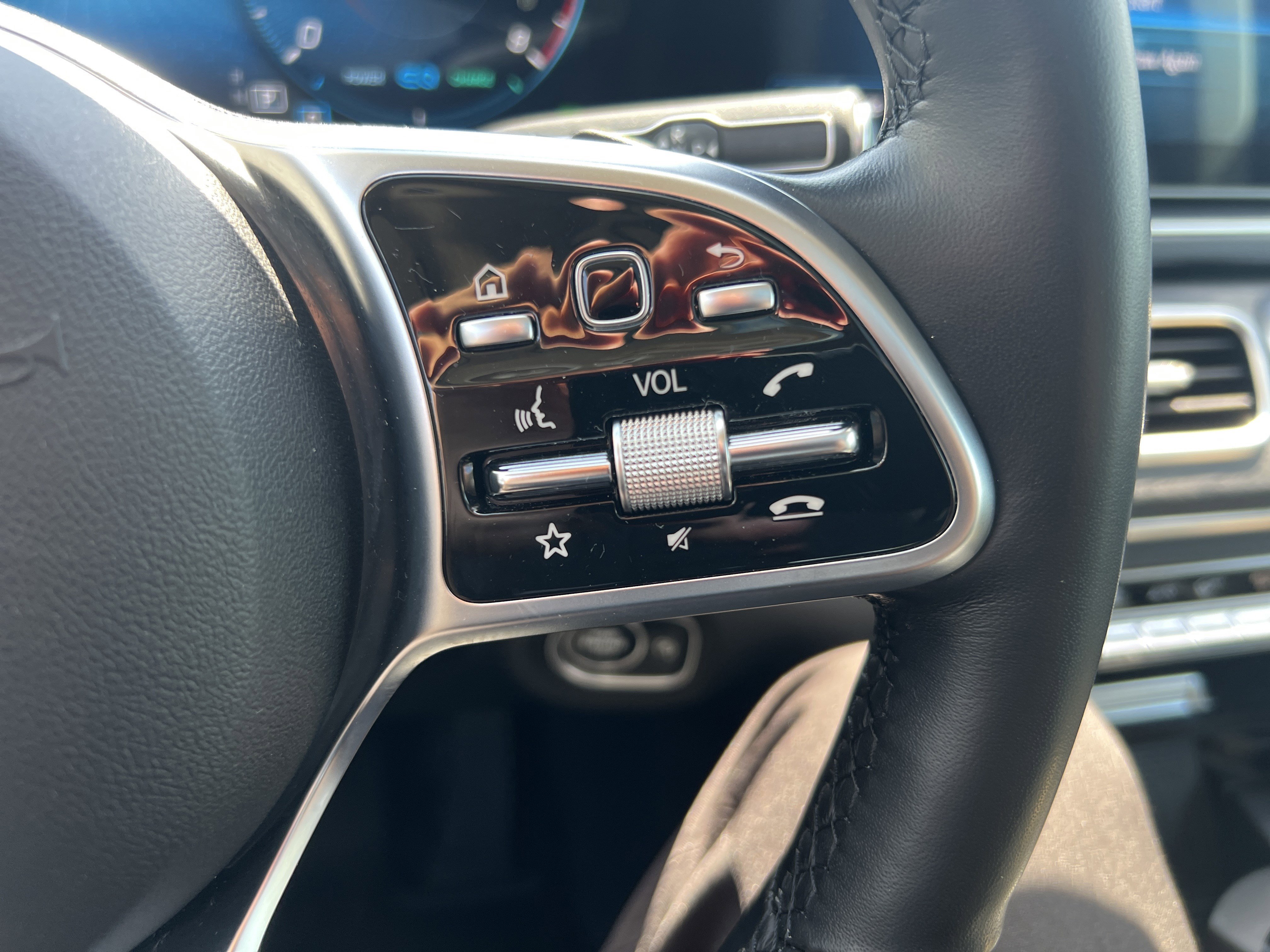 Certified 2023 Mercedes-Benz GLS 450 4MATIC image 20