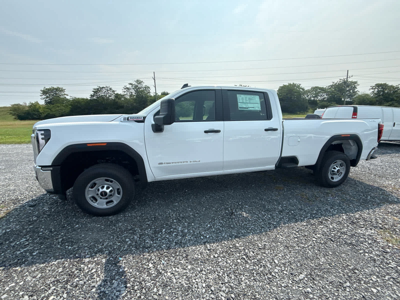 New 2026 GMC Sierra 2500 Pro AWD/4WD image 4
