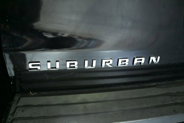 Used 2018 Chevrolet Suburban LT image 10