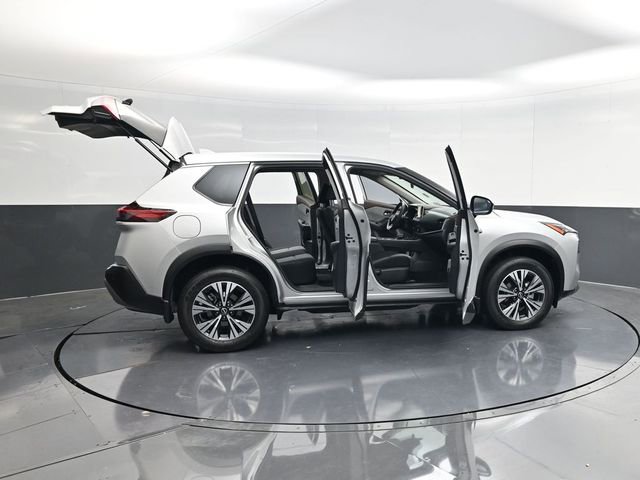 Used 2023 Nissan Rogue SV FWD image 59