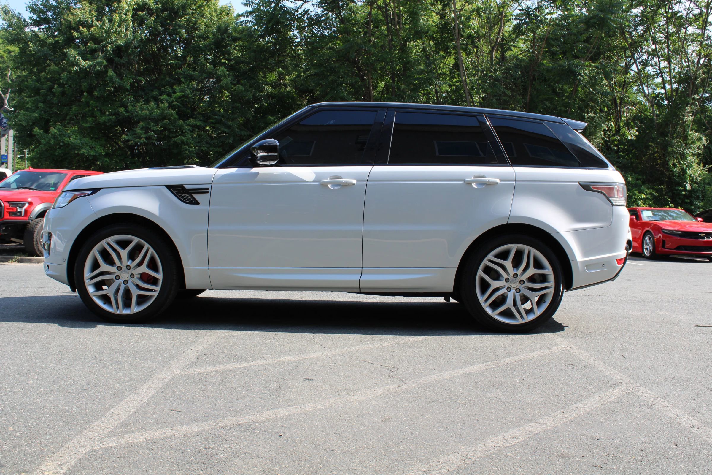 Used 2015 Land Rover Range Rover Sport Autobiography AWD/4WD image 25