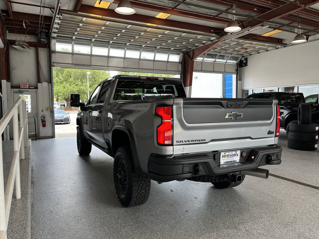 Used 2026 Chevrolet Silverado 2500 ZR2 w/ ZR2 Bison Edition AWD/4WD image 6