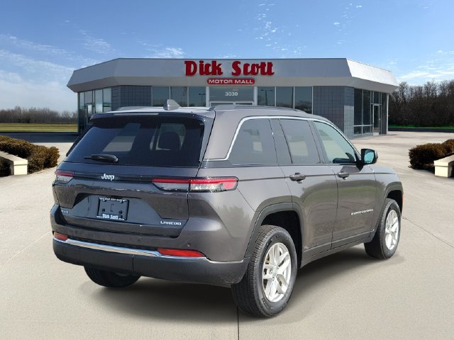 Certified 2024 Jeep Grand Cherokee Laredo X w/ Luxury Tech Group I AWD/4WD image 6