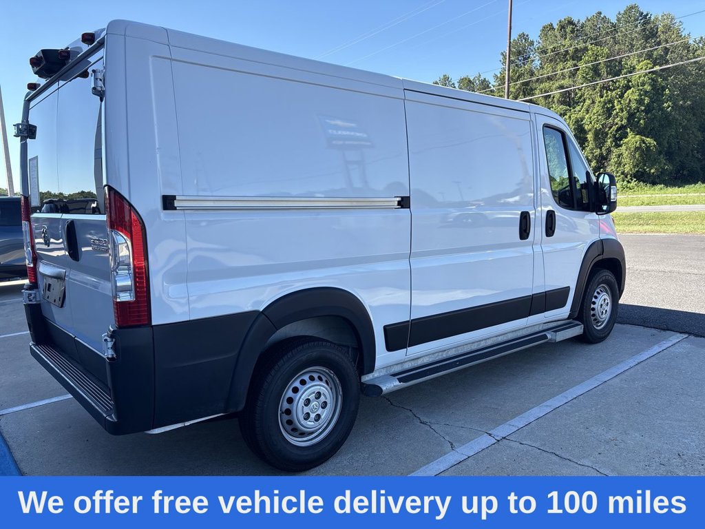 Used 2025 RAM ProMaster 2500 w/ U-Haul Equipment Group FWD image 8