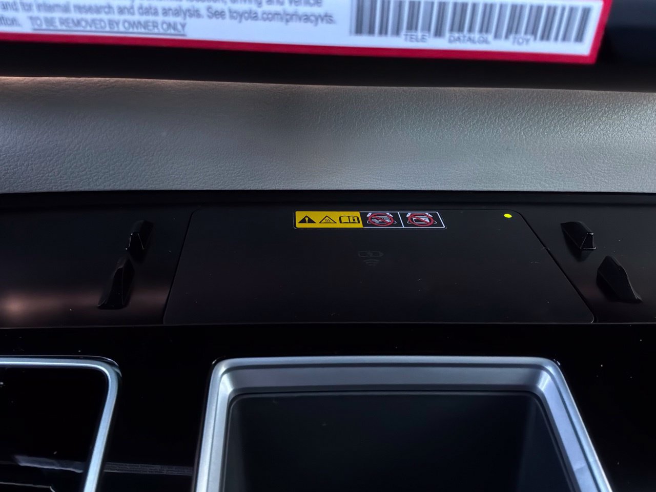 New 2026 Toyota Sienna Limited FWD image 32