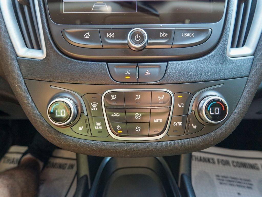 Used 2023 Chevrolet Malibu LT w/ Driver Confidence Package FWD image 24
