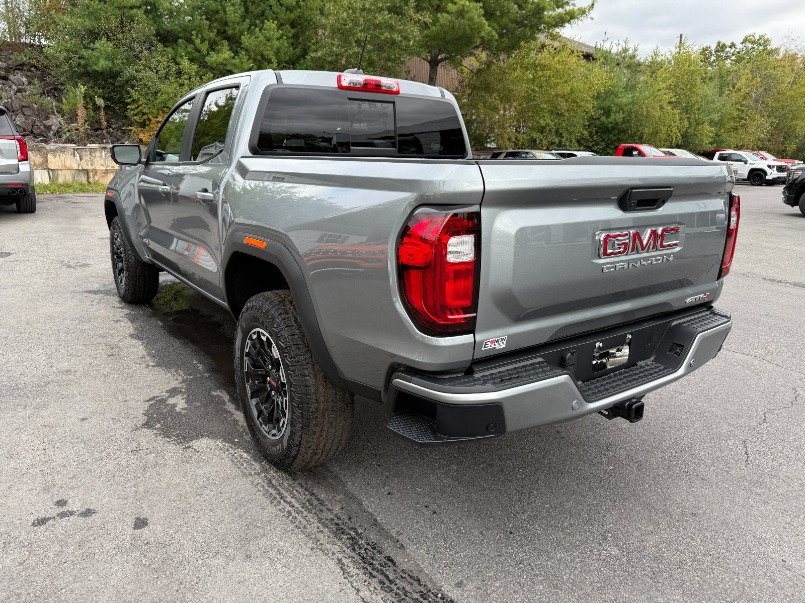New 2026 GMC Canyon AT4 w/ Off-Road Front Bumper Package AWD/4WD image 3