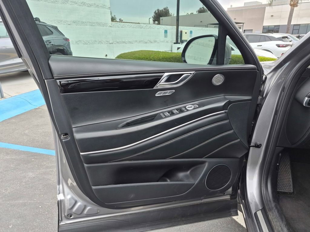 Used 2021 Genesis GV80 2.5T RWD image 10