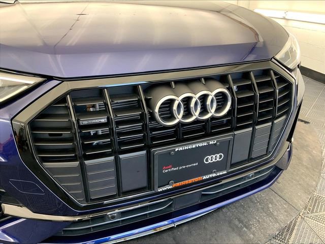 Certified 2025 Audi Q3 2.0T Premium w/ Convenience Package image 30