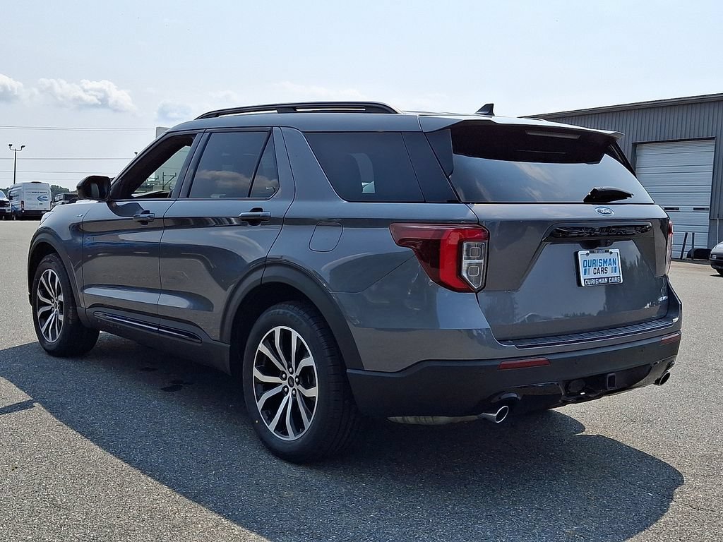Used 2023 Ford Explorer ST-Line w/ Class IV Trailer Tow Package AWD/4WD image 4