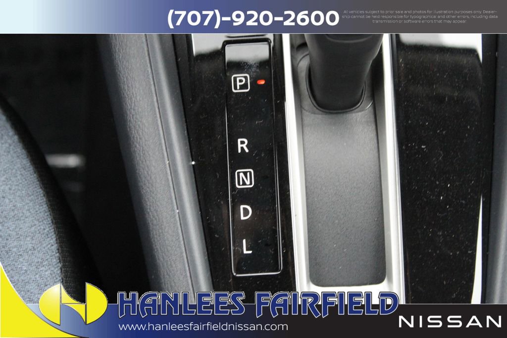 New 2025 Nissan Versa SV w/ Trunk Package FWD image 19