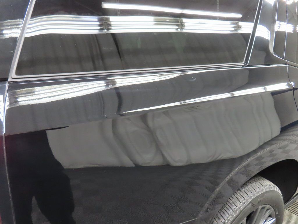 Used 2026 Cadillac Escalade Platinum Sport w/ LPO, Floor Liner Package image 34