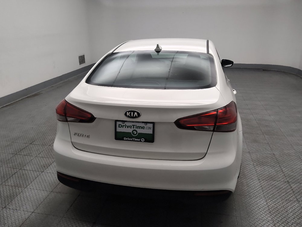 Used 2018 Kia Forte LX FWD image 7