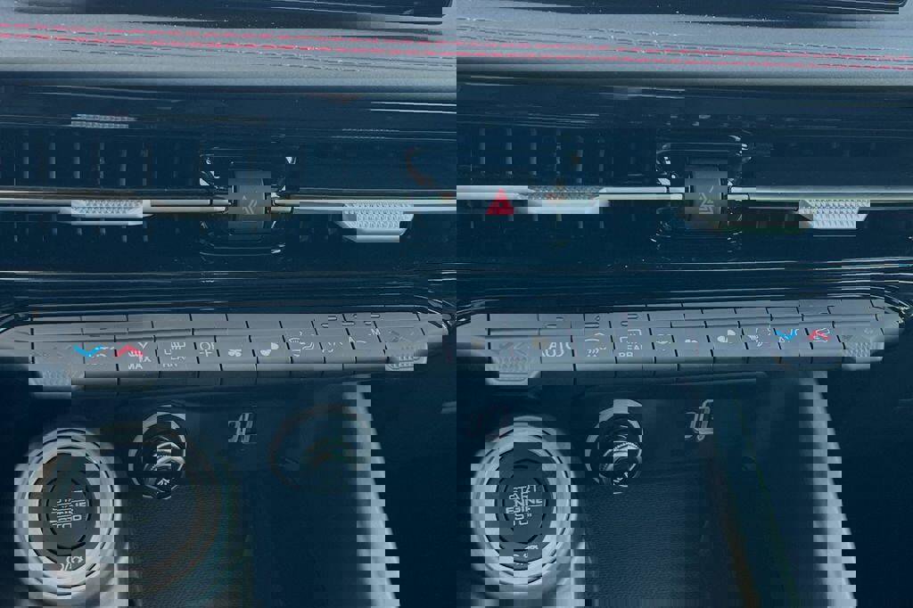 Used 2024 Dodge Hornet R/T Plus w/ R/T Blacktop Package image 18